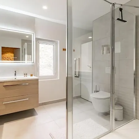 Le Volnay Apartment