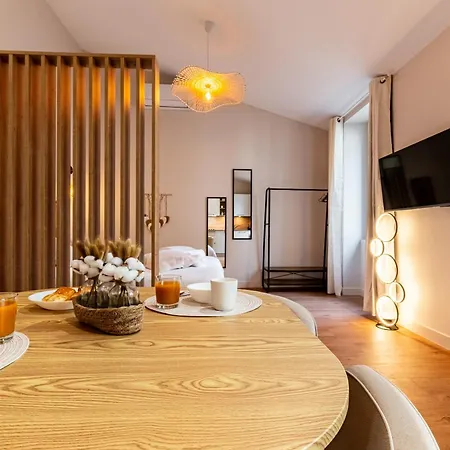 Le Volnay Апартаменты *